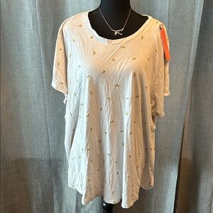 Old Navy Cream Floral Short Sleeve Tee